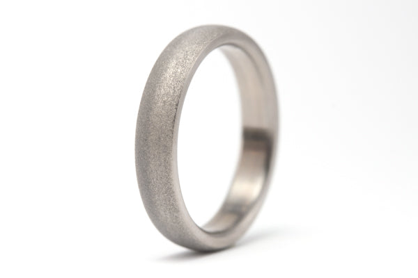 Sandblasted titanium ring (00011_4N)