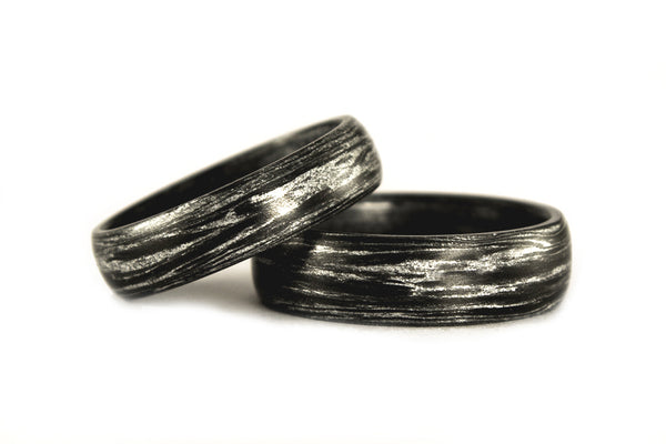 Carbon fiber and silver marbled wedding bands (00102_5N7N)