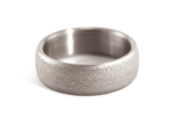 Sandblasted titanium ring (00011_7N)