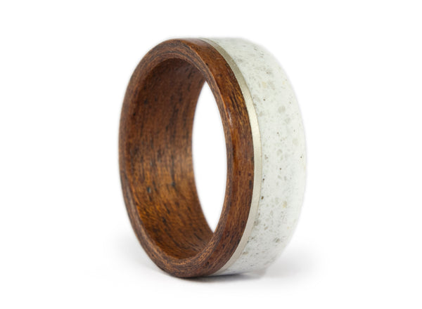 Wedding bands set. White marble and cedar wood ring with silver inlay. Marble wedding band. Wooden engagement ring (00625_7N8N)
