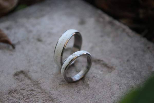 Titanium and Marble wedding bands set. Rounded engagement rings with Swarovski crystal. Glossy Marble and titanium. (08743_4S1_6N)