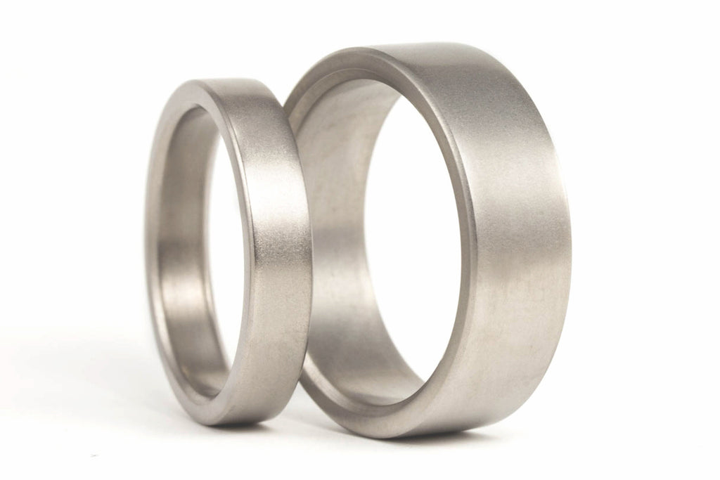 Matte titanium wedding bands (00002_4N7N)