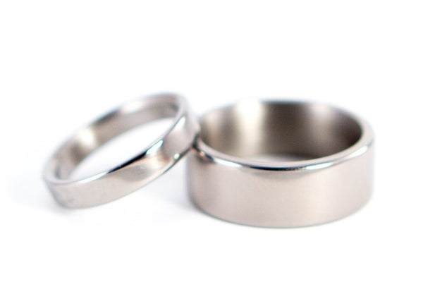 Polished titanium wedding bands (00004_4N7N)