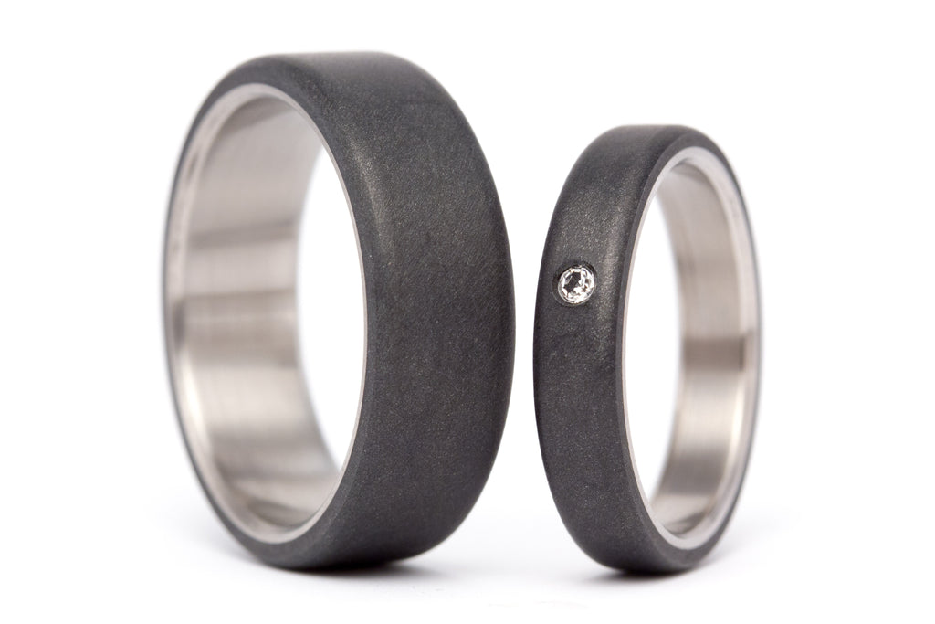 Titanium and graphite wedding bands with Swarovski (01300_4S1_7N)
