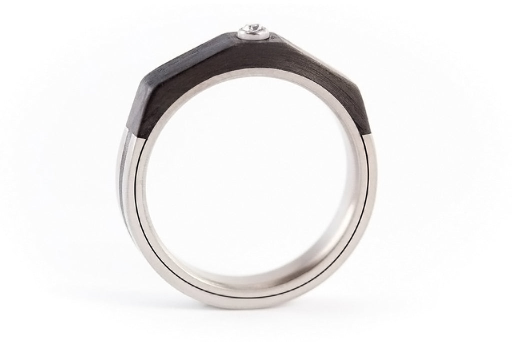 Titanium and carbon fiber ring with Swarovski (00322_4S)