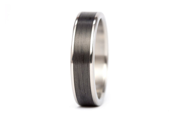 Titanium and carbon fiber ring (00333_7N)