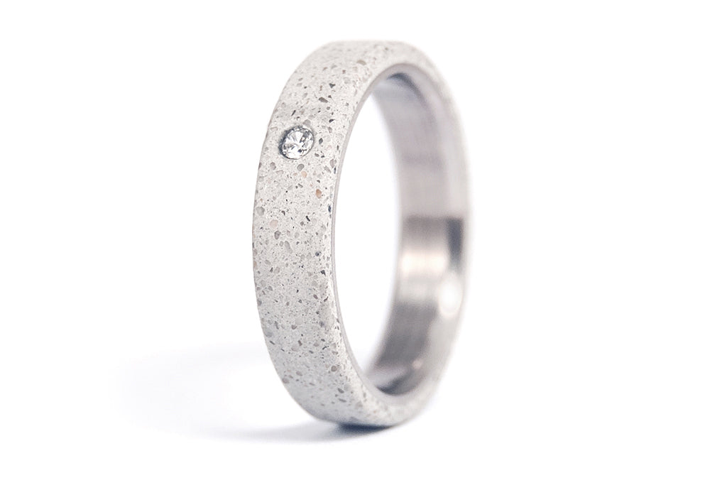 Titanium and concrete ring with Swarovski (00705_4S1)