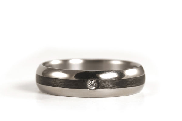 Titanium and carbon fiber ring with Swarovski crystal (00345_4S1)