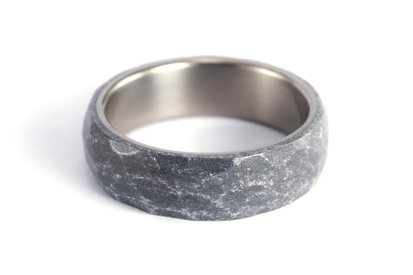 Hammered titanium and silvered resin ring (01303_7N)