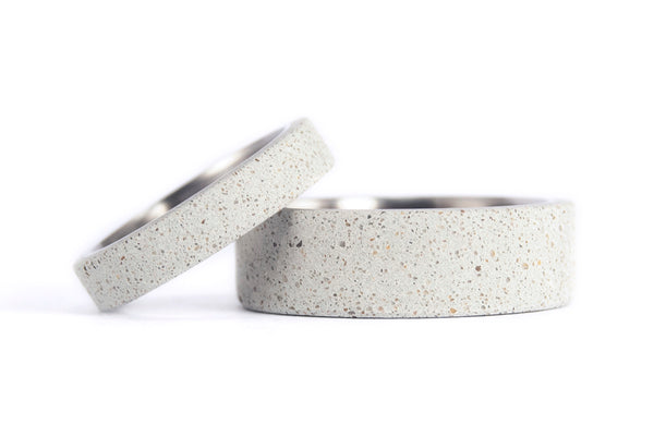 Titanium and concrete wedding bands (00705_4N7N)