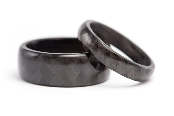 Carbon fiber wedding bands (00103_4N7N)